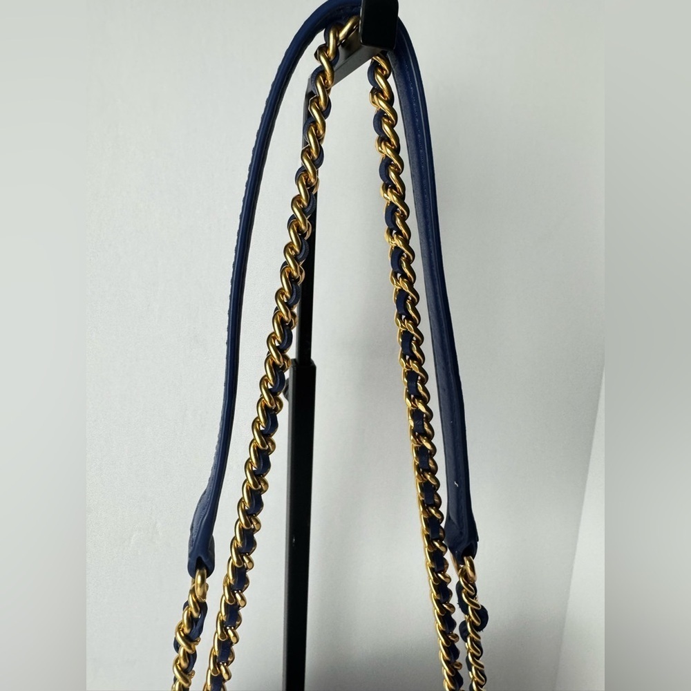 TORY BURCH FLEMING PRINTED SMALL CONVERTIBLE SHOULDER BAG BLUE WILD PANSY - Picture 6 of 16